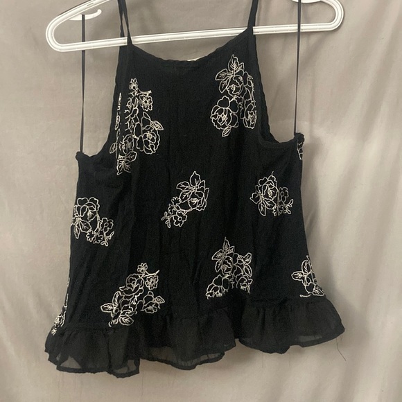 Cute Lelis summer top - Picture 3 of 3